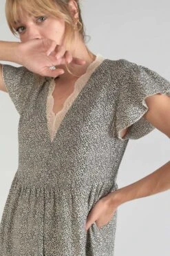 LE TEMPS DES CERISES Robe Aliette à Motif Beige Et Noir 13 LE TEMPS DES CERISES Robe Aliette à Motif Beige Et Noir -Le Temps Des Cerises 231 faliette00000mc 1004 imaged5