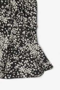 LE TEMPS DES CERISES Jupe Short Cassandgi à Motif Floral Noir Et Blanc -Le Temps Des Cerises 231 gcassandgi00000 0422 imaged4