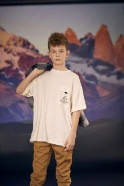 LE TEMPS DES CERISES T-shirt Finnbo Crème 13 LE TEMPS DES CERISES T-shirt Finnbo Crème -Le Temps Des Cerises 232 bfinnbo000000mc 1107 imaged2