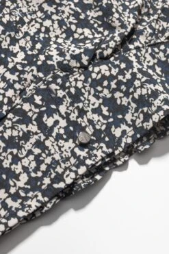 LE TEMPS DES CERISES Chemise Mileagi à Motif Floral Bleu Nuit Et Blanc -Le Temps Des Cerises 232 gmileagi00000ml 3655 imaged2