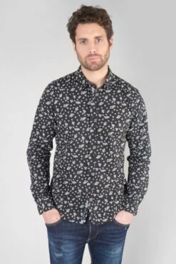 LE TEMPS DES CERISES Chemise Cesal Noire à Motif Fleuri