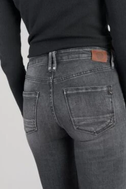 LE TEMPS DES CERISES Oise Flare Jeans Noir N°1 12 LE TEMPS DES CERISES Oise Flare Jeans Noir N°1 -Le Temps Des Cerises 232 jfoise00w3081 0001 imaged2